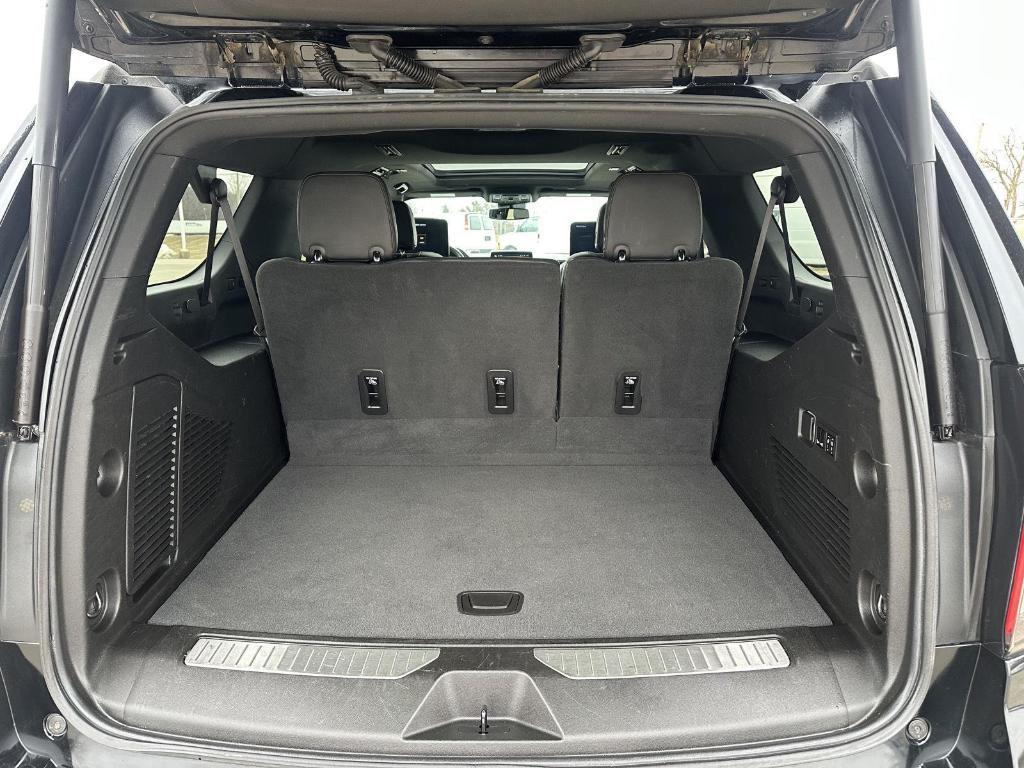 used 2023 Chevrolet Suburban car, priced at $49,989