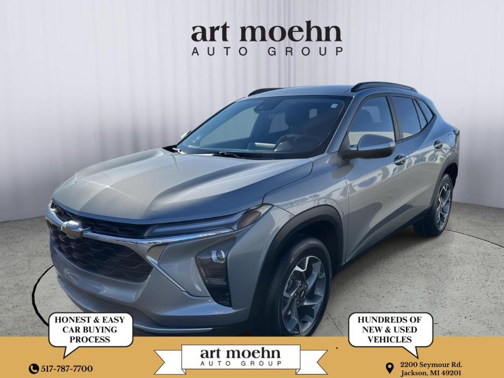 used 2025 Chevrolet Trax car, priced at $21,287