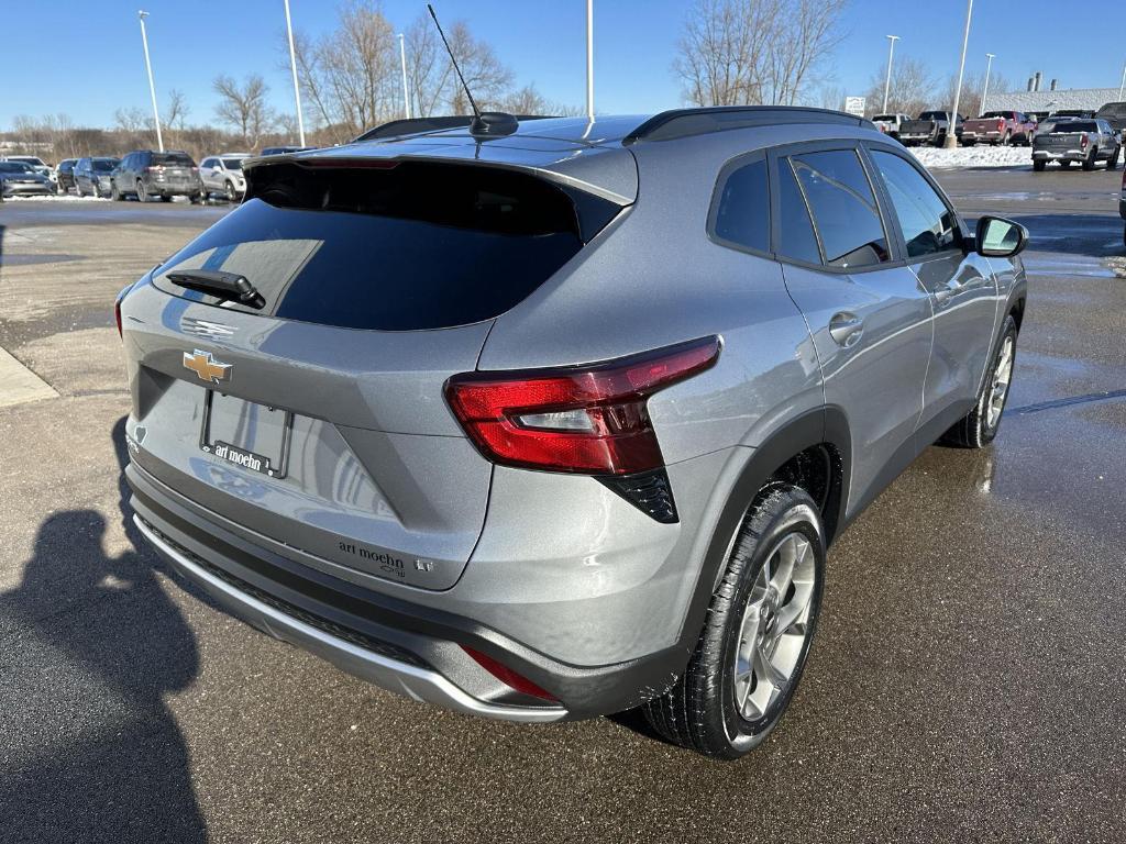 used 2025 Chevrolet Trax car, priced at $20,887