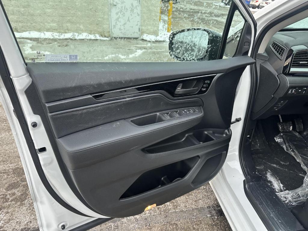 new 2026 Honda Odyssey car, priced at $49,445