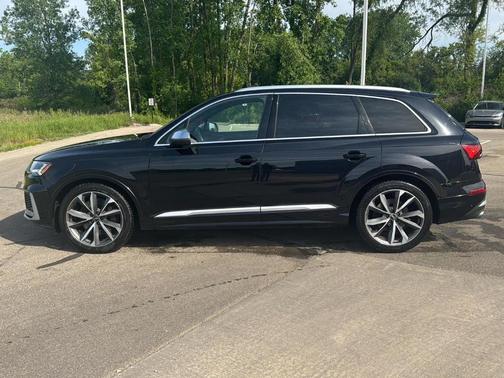 used 2021 Audi SQ7 car, priced at $32,949