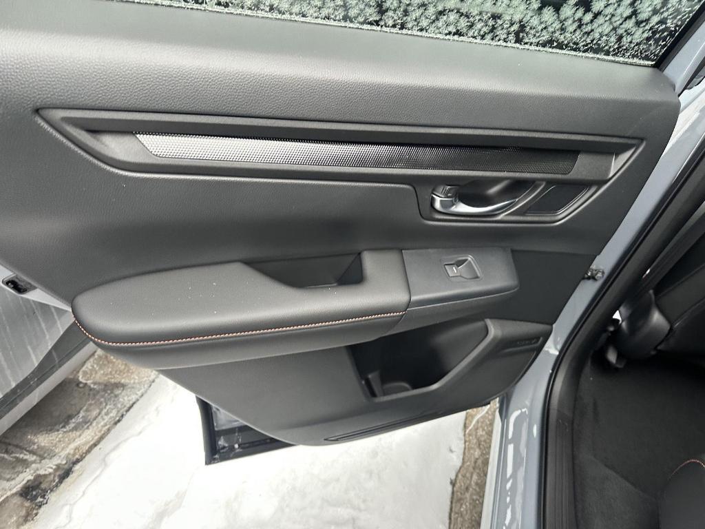 new 2026 Honda CR-V Hybrid car, priced at $41,500