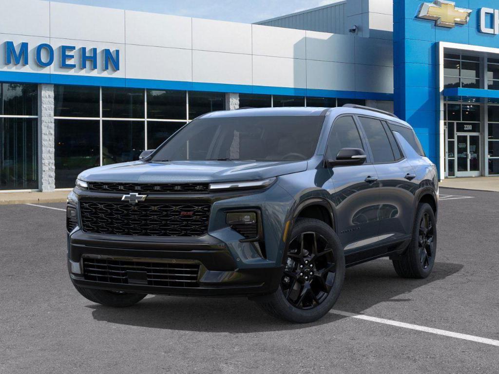 new 2026 Chevrolet Traverse car, priced at $55,136