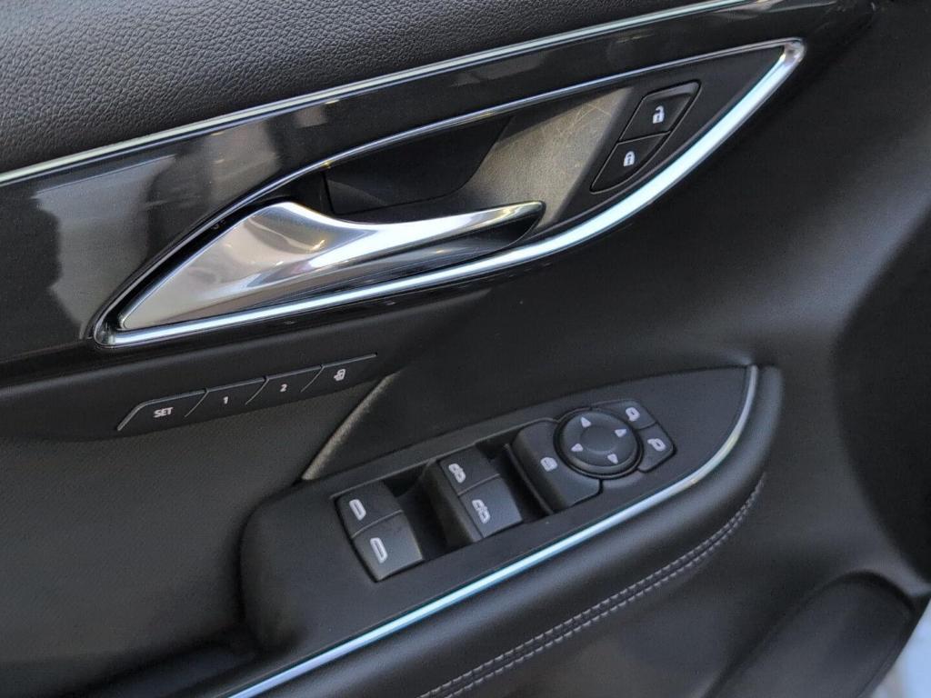 used 2025 Buick Envision car, priced at $28,255