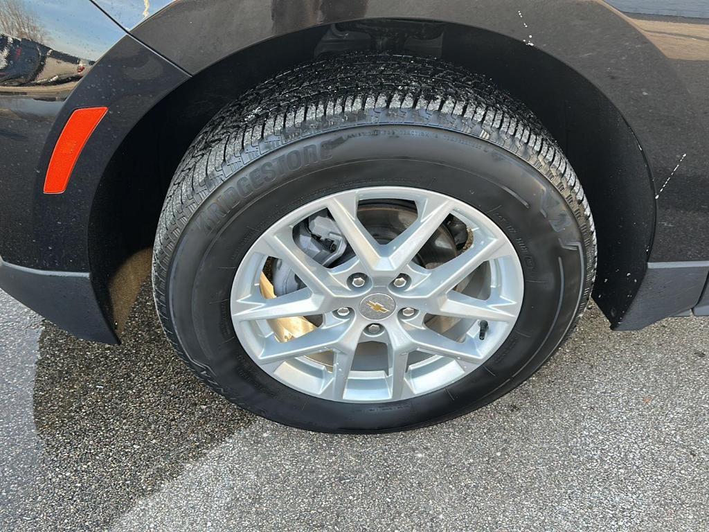 used 2024 Chevrolet Equinox car, priced at $21,985