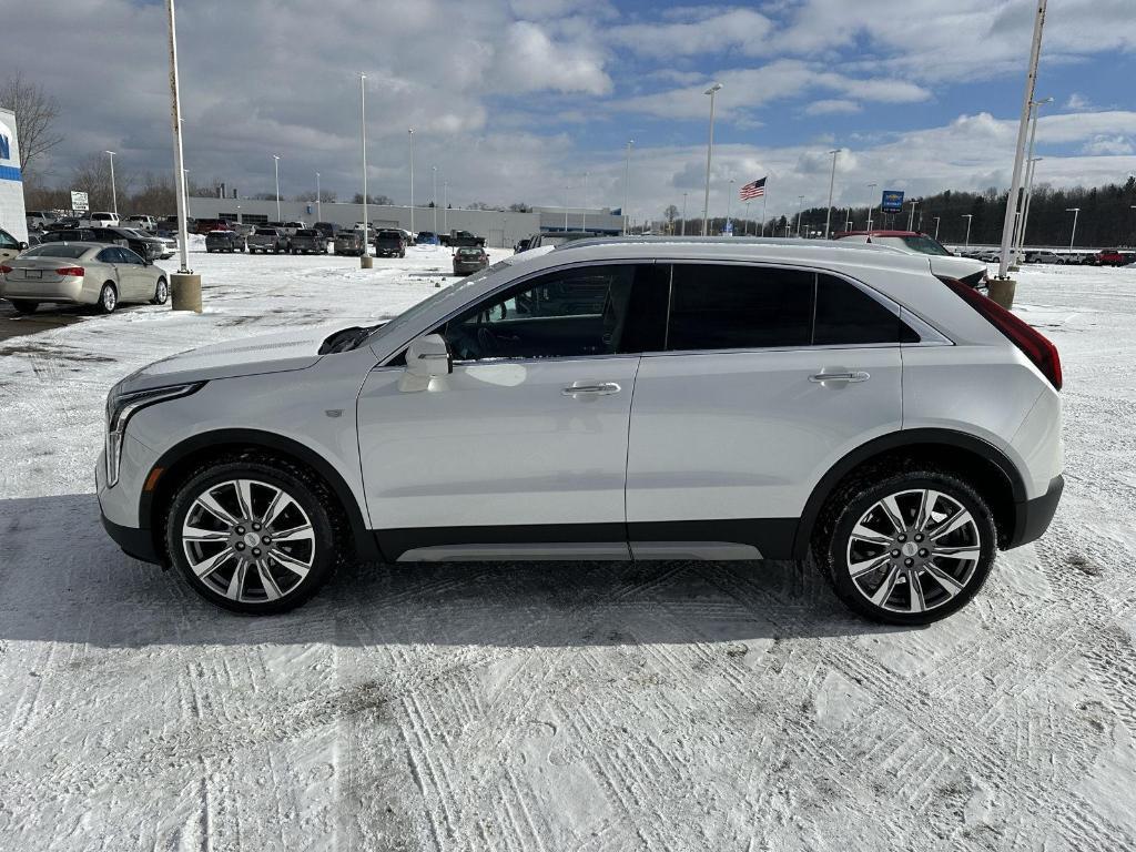 used 2022 Cadillac XT4 car, priced at $23,947