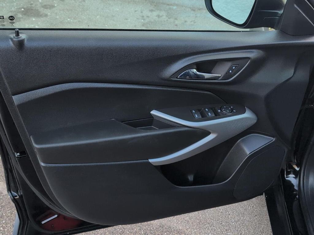 used 2024 Chevrolet Trax car, priced at $19,697