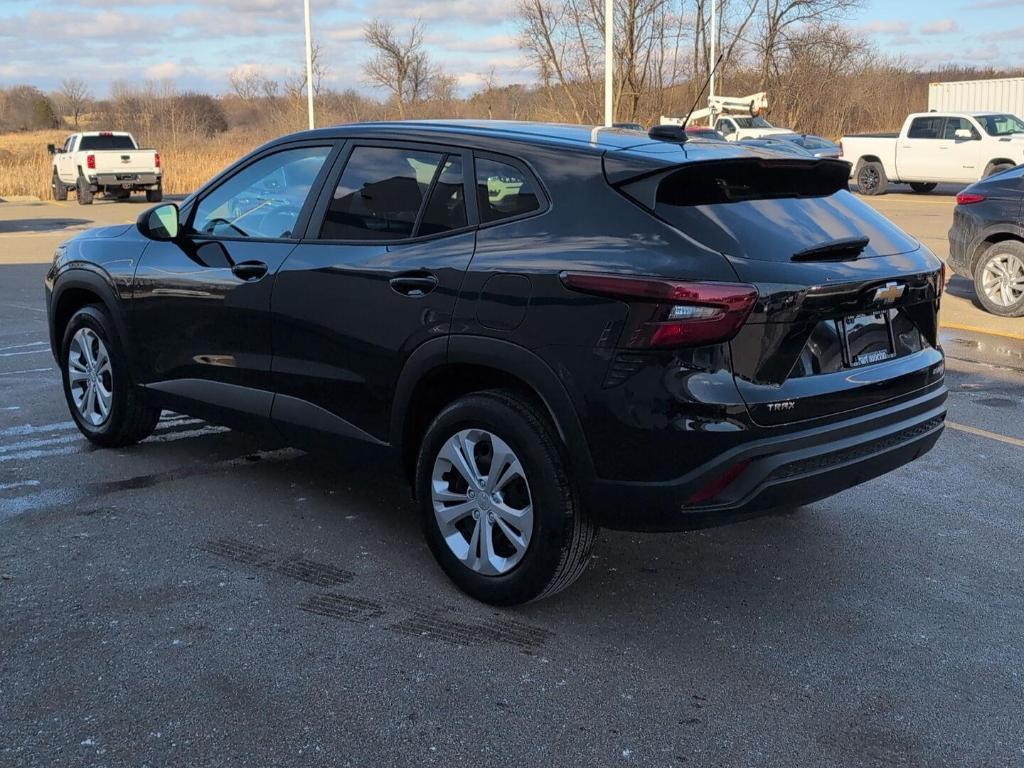 used 2024 Chevrolet Trax car, priced at $19,697