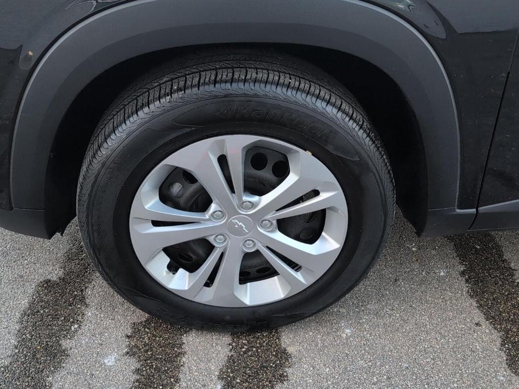 used 2024 Chevrolet Trax car, priced at $19,697