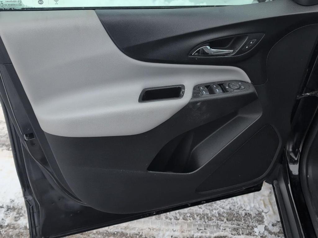 used 2018 Chevrolet Equinox car, priced at $11,489