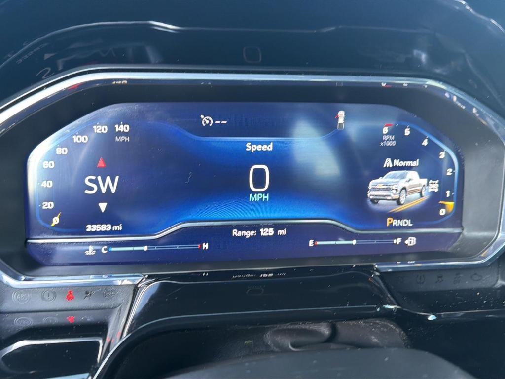 used 2025 Chevrolet Silverado 1500 car, priced at $43,905