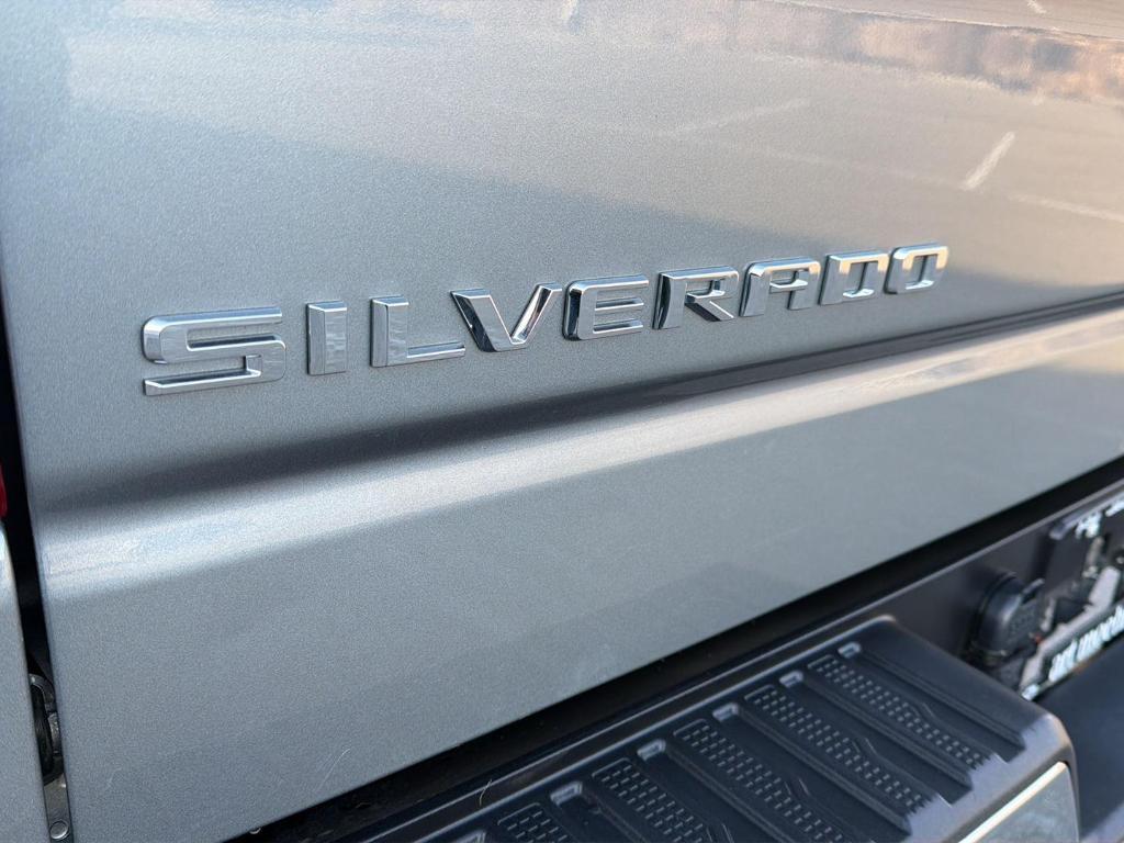 used 2025 Chevrolet Silverado 1500 car, priced at $43,905