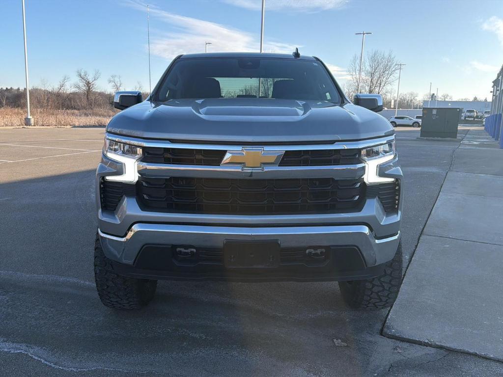 used 2025 Chevrolet Silverado 1500 car, priced at $43,905