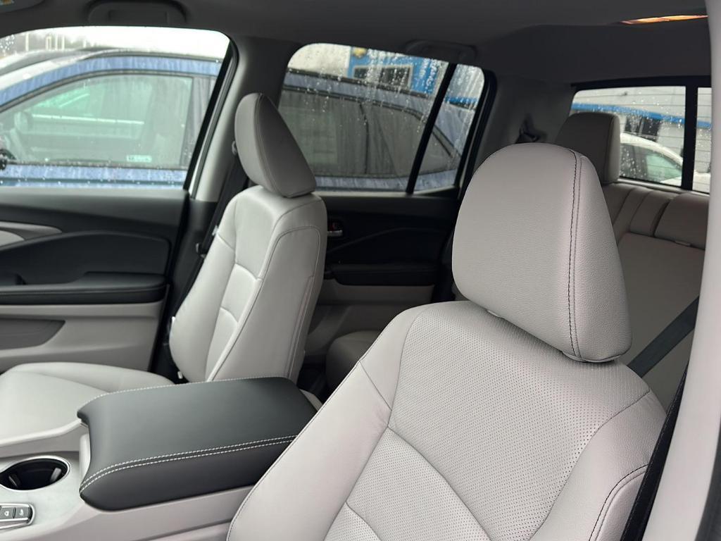 new 2026 Honda Ridgeline car, priced at $44,000