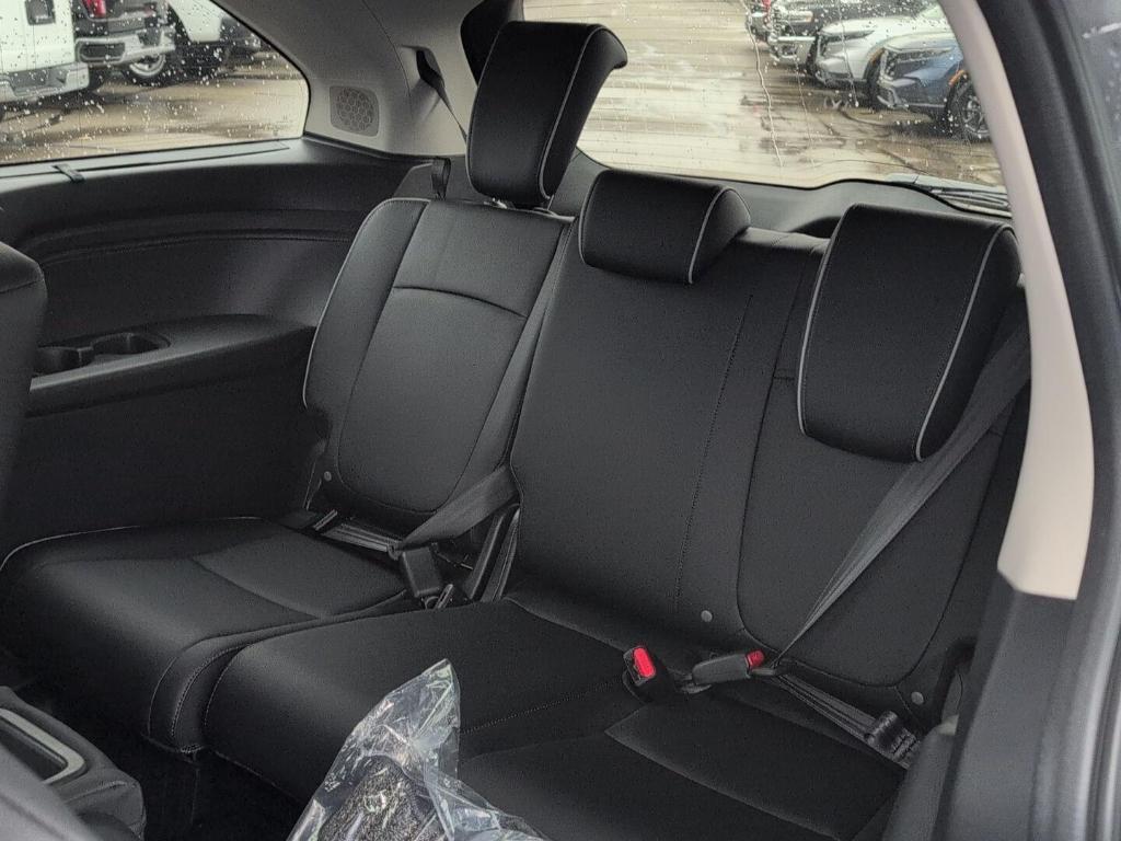 new 2026 Honda Odyssey car, priced at $52,616