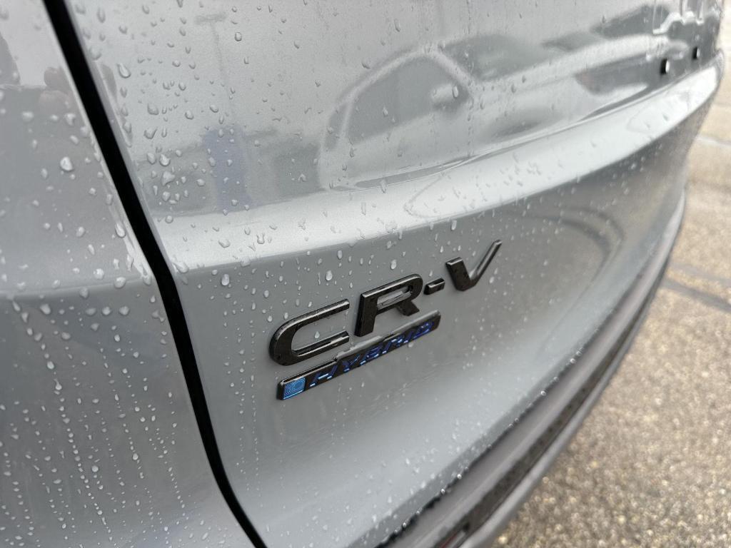 new 2026 Honda CR-V Hybrid car, priced at $42,130