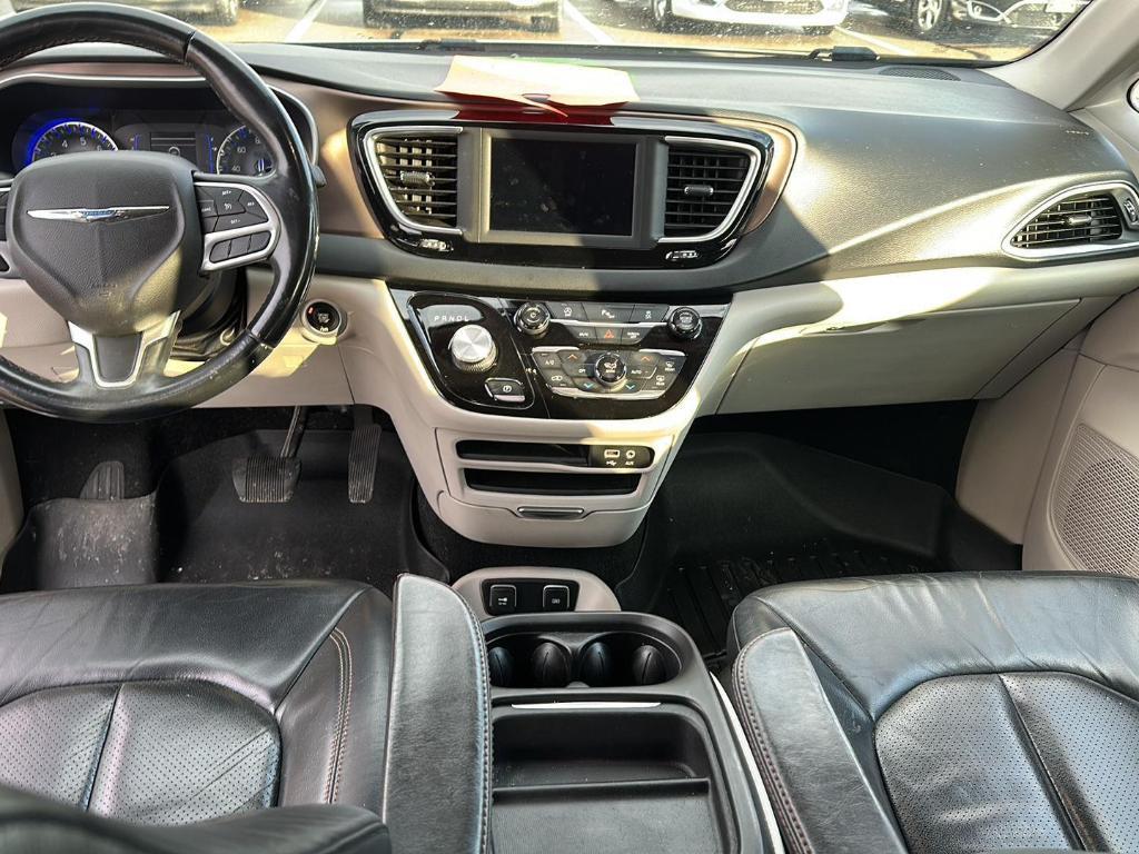 used 2018 Chrysler Pacifica car, priced at $11,489