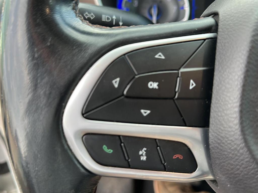 used 2018 Chrysler Pacifica car, priced at $11,489