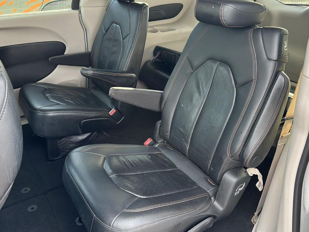 used 2018 Chrysler Pacifica car, priced at $11,489