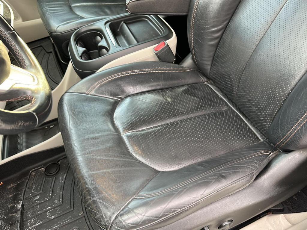 used 2018 Chrysler Pacifica car, priced at $11,489