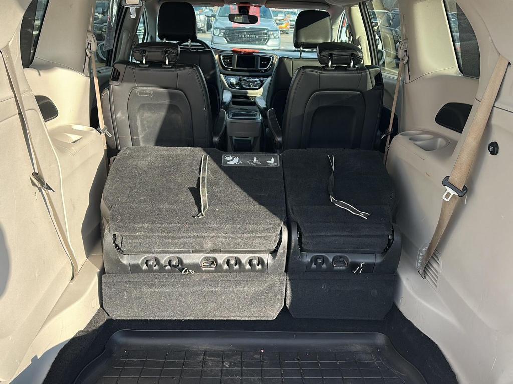 used 2018 Chrysler Pacifica car, priced at $11,489