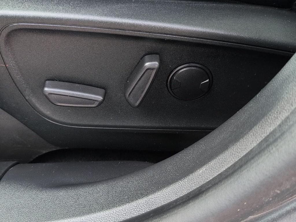 used 2022 Ford Escape car, priced at $17,989