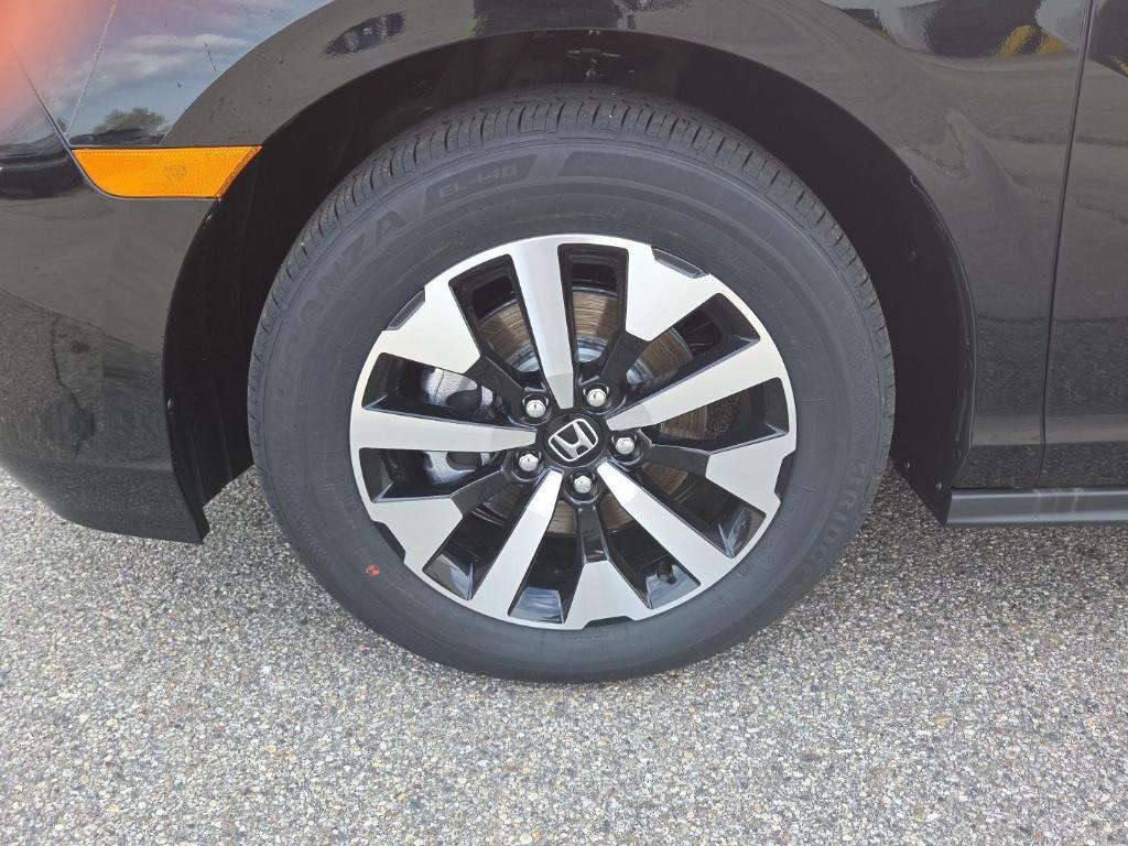 new 2026 Honda Odyssey car, priced at $44,054