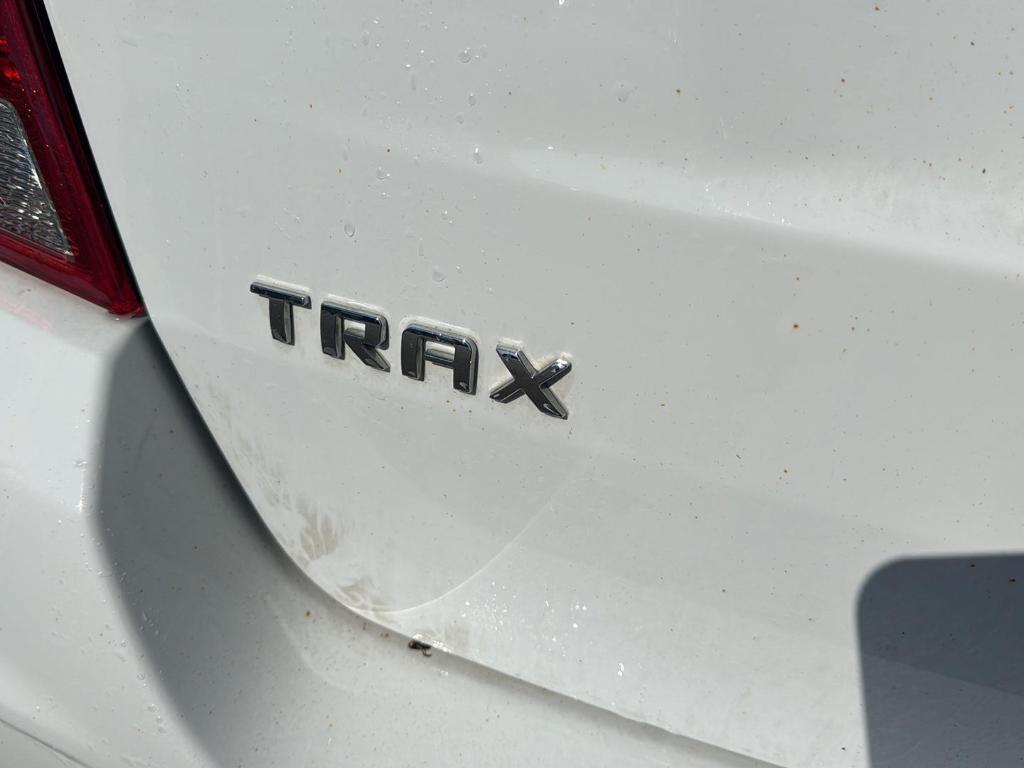 2020 Summit White Chevrolet Trax