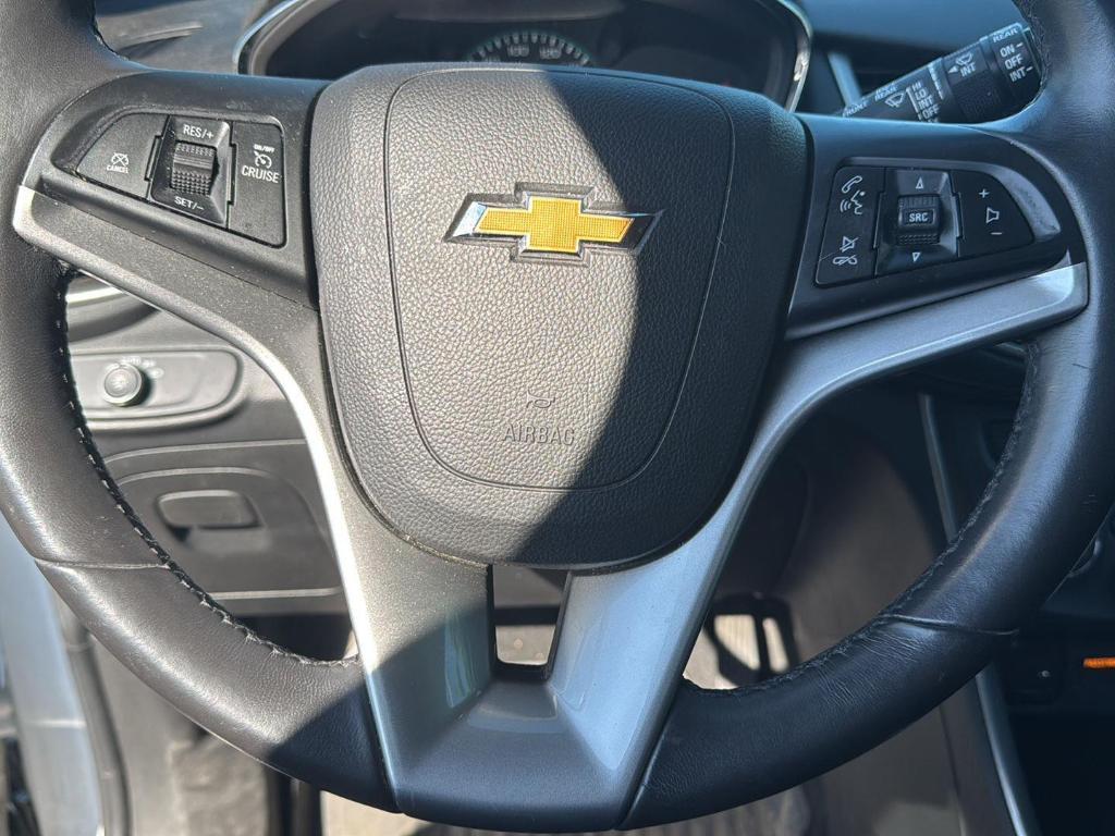 2020 Summit White Chevrolet Trax