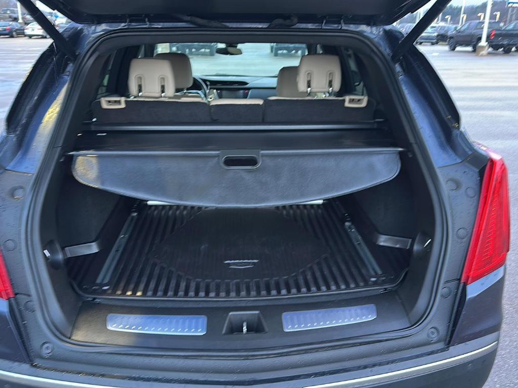 used 2019 Cadillac XT5 car, priced at $19,287