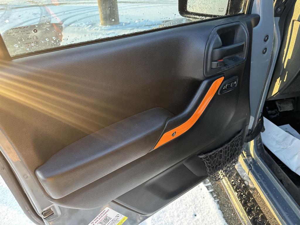 used 2015 Jeep Wrangler Unlimited car, priced at $12,989