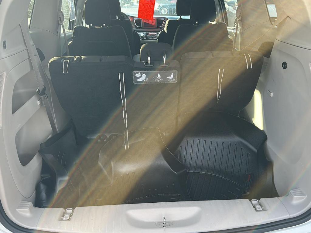 used 2018 Chrysler Pacifica car, priced at $11,989