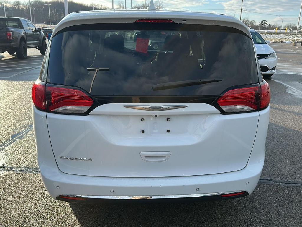 used 2018 Chrysler Pacifica car, priced at $11,989