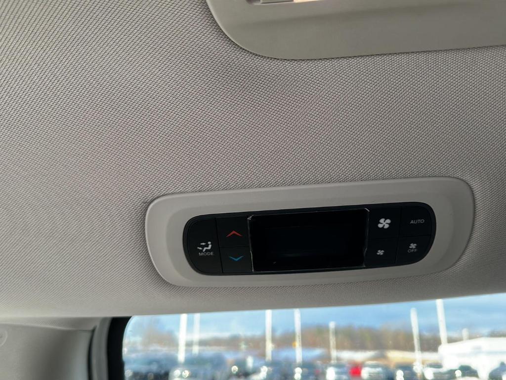 used 2018 Chrysler Pacifica car, priced at $11,989