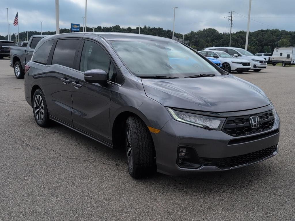 new 2026 Honda Odyssey car, priced at $44,594