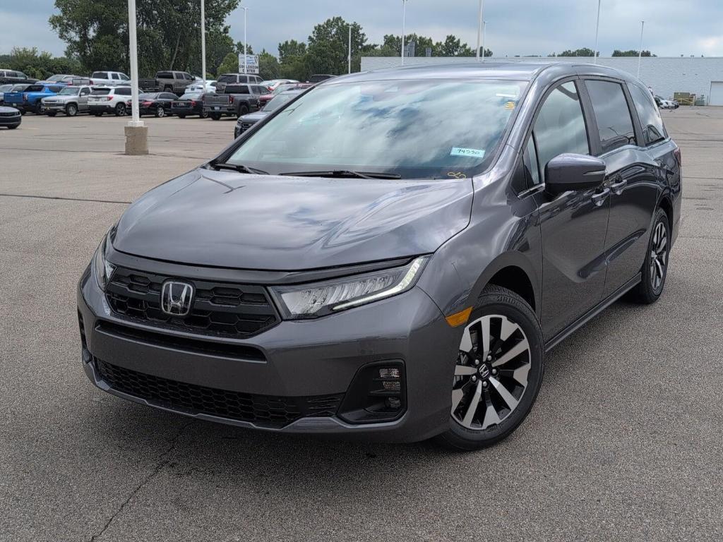new 2026 Honda Odyssey car, priced at $44,594