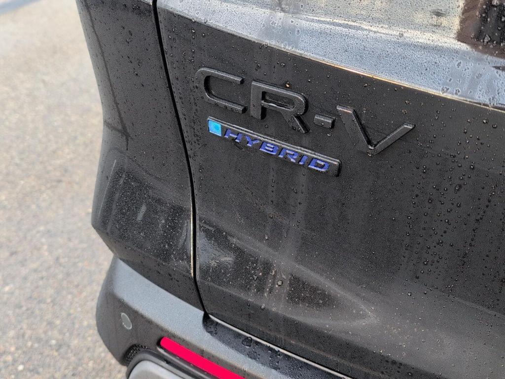 new 2026 Honda CR-V Hybrid car, priced at $41,675