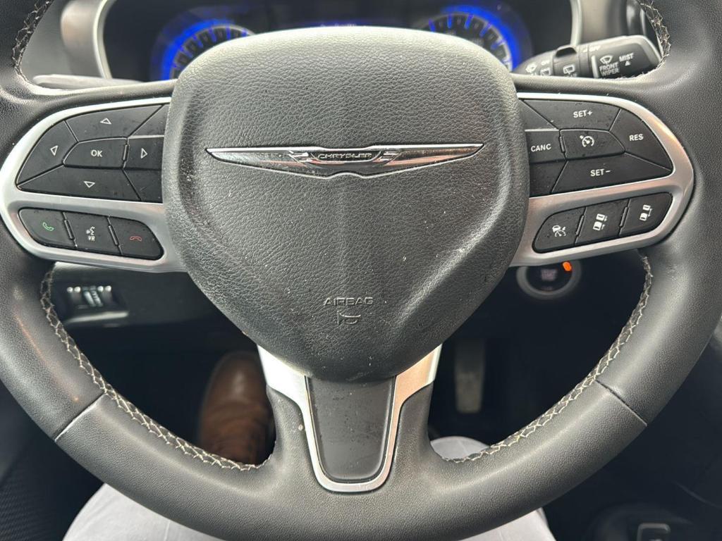 used 2025 Chrysler Pacifica car, priced at $32,989