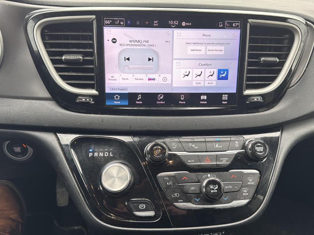 used 2025 Chrysler Pacifica car, priced at $32,989