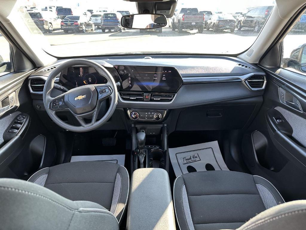 used 2025 Chevrolet TrailBlazer car, priced at $23,475