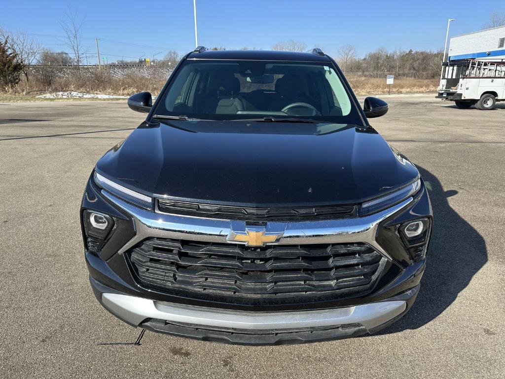 used 2025 Chevrolet TrailBlazer car, priced at $23,475