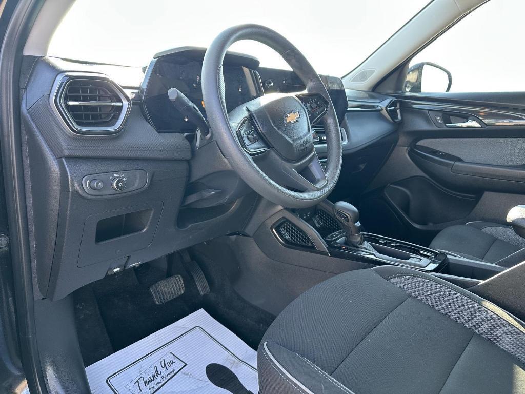 used 2025 Chevrolet TrailBlazer car, priced at $23,475