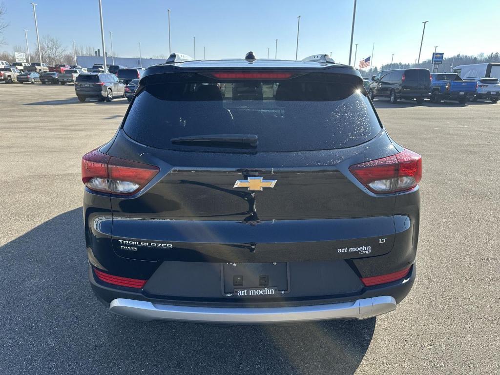used 2025 Chevrolet TrailBlazer car, priced at $23,475
