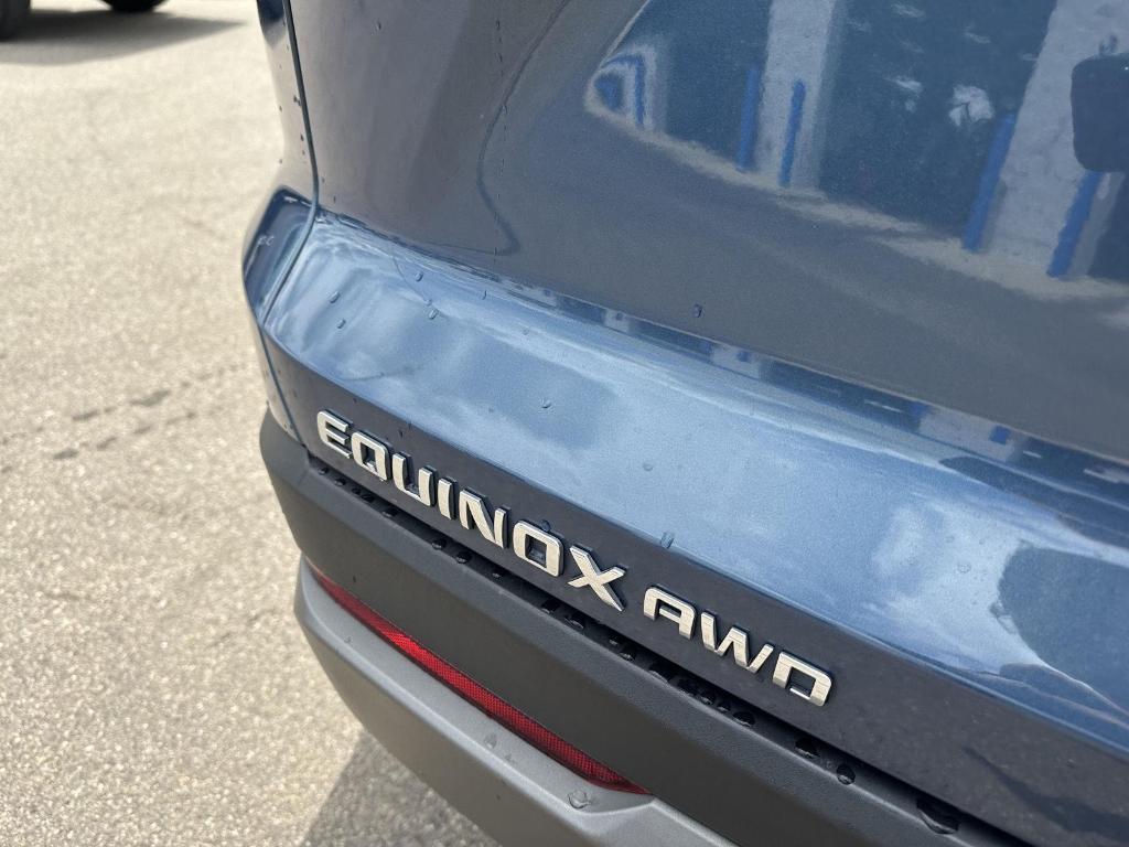 used 2025 Chevrolet Equinox car, priced at $26,261