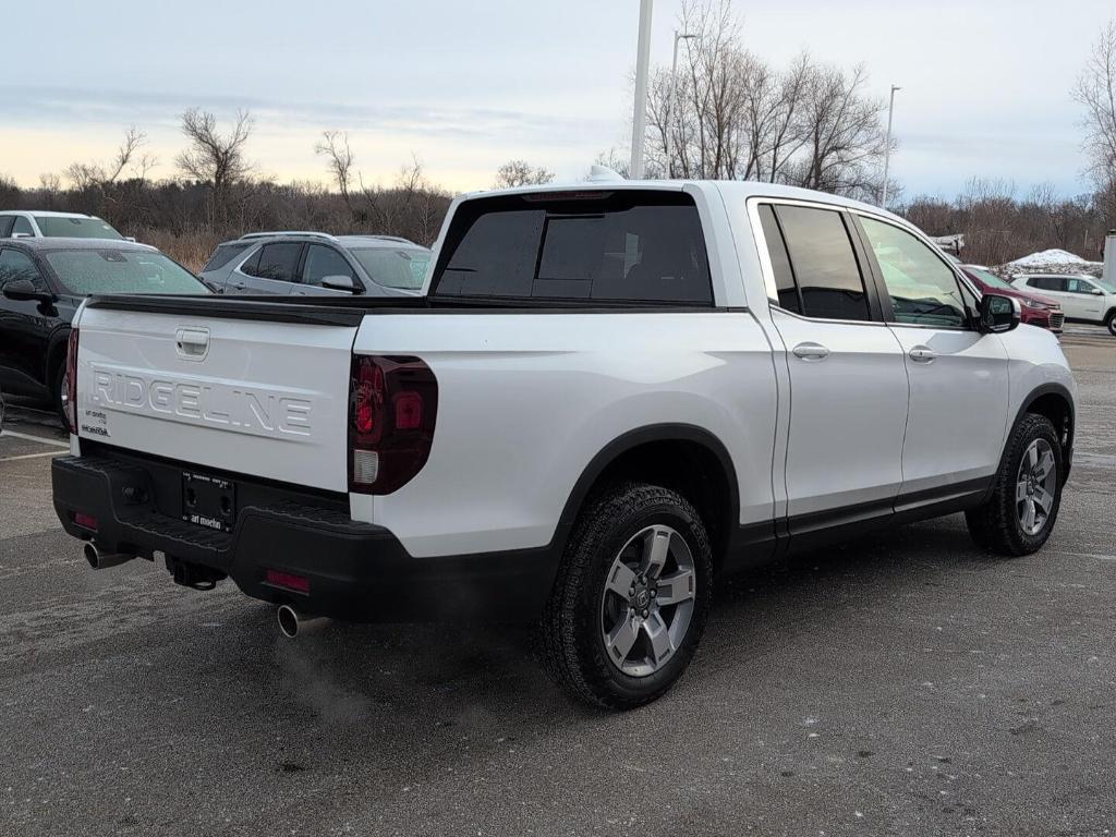used 2025 Honda Ridgeline car, priced at $38,989