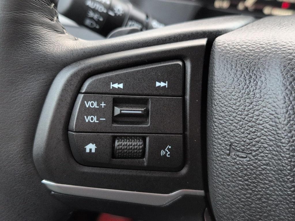 used 2025 Honda Ridgeline car, priced at $38,989