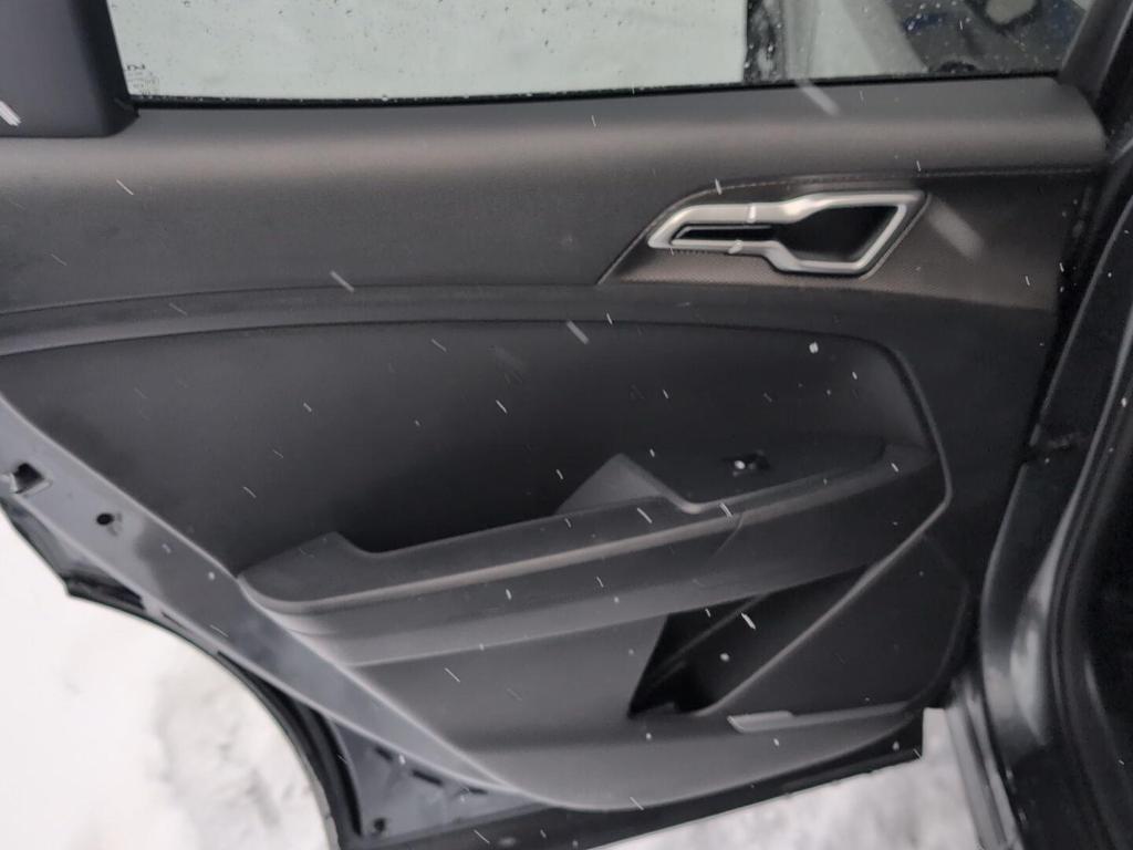 used 2023 Kia Sportage Hybrid car, priced at $20,307