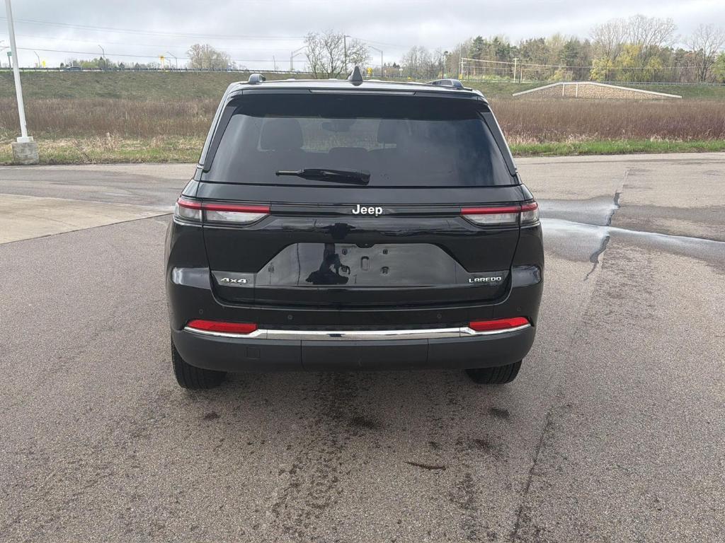used 2023 Jeep Grand Cherokee car, priced at $27,307