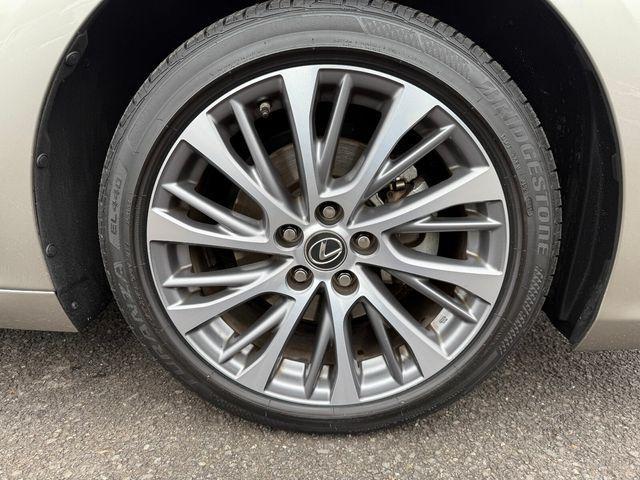 used 2021 Lexus ES 250 car, priced at $30,999