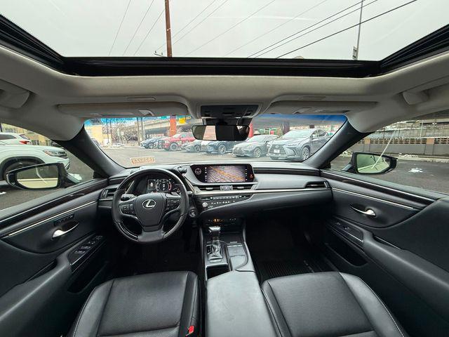 used 2021 Lexus ES 250 car, priced at $30,999